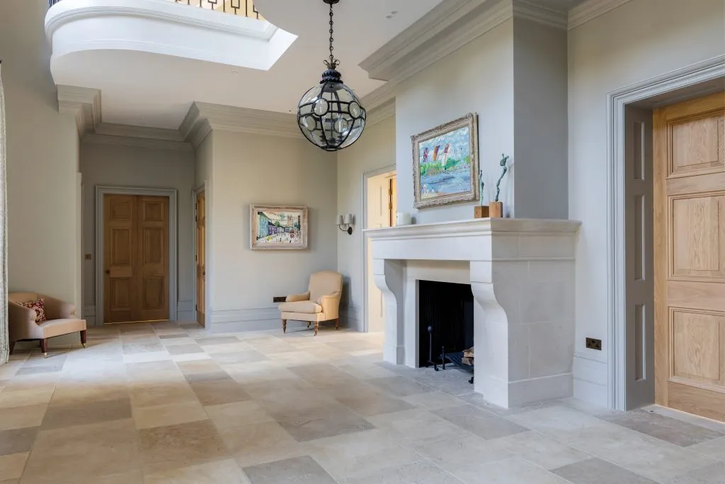 Cote Bourgogne Limestone Seasoned Floor